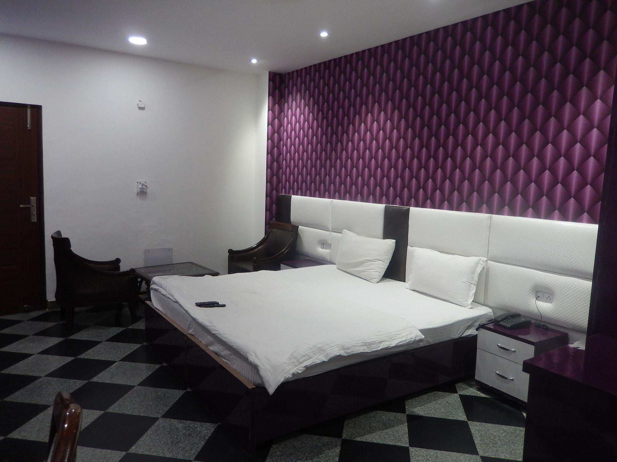 A New Delhi Hotel Orchid Garden Esterno foto